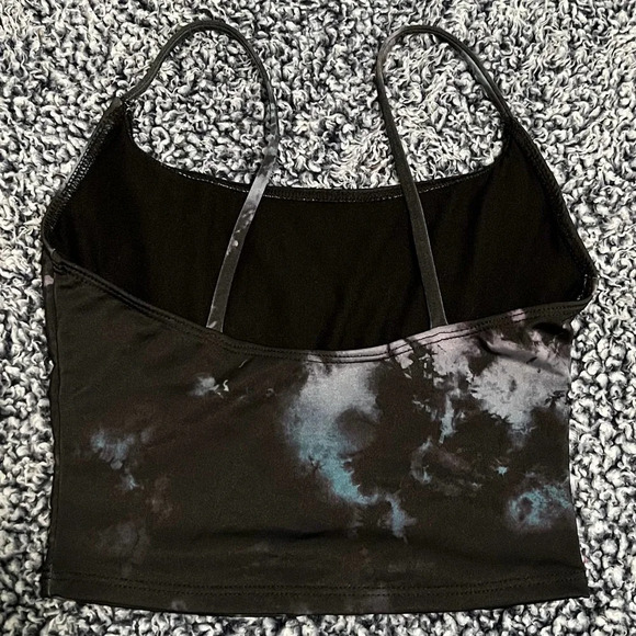 Onzie - Active Tank - Size S/M - Picture 4 of 8